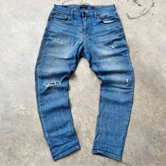 Lucky Brand Men's Distressed Blue Slim Straight Leg Jeans - Picture 4 of 12